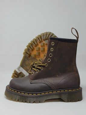 Dr. Martens bex crazy horse Boots brown yellow laces